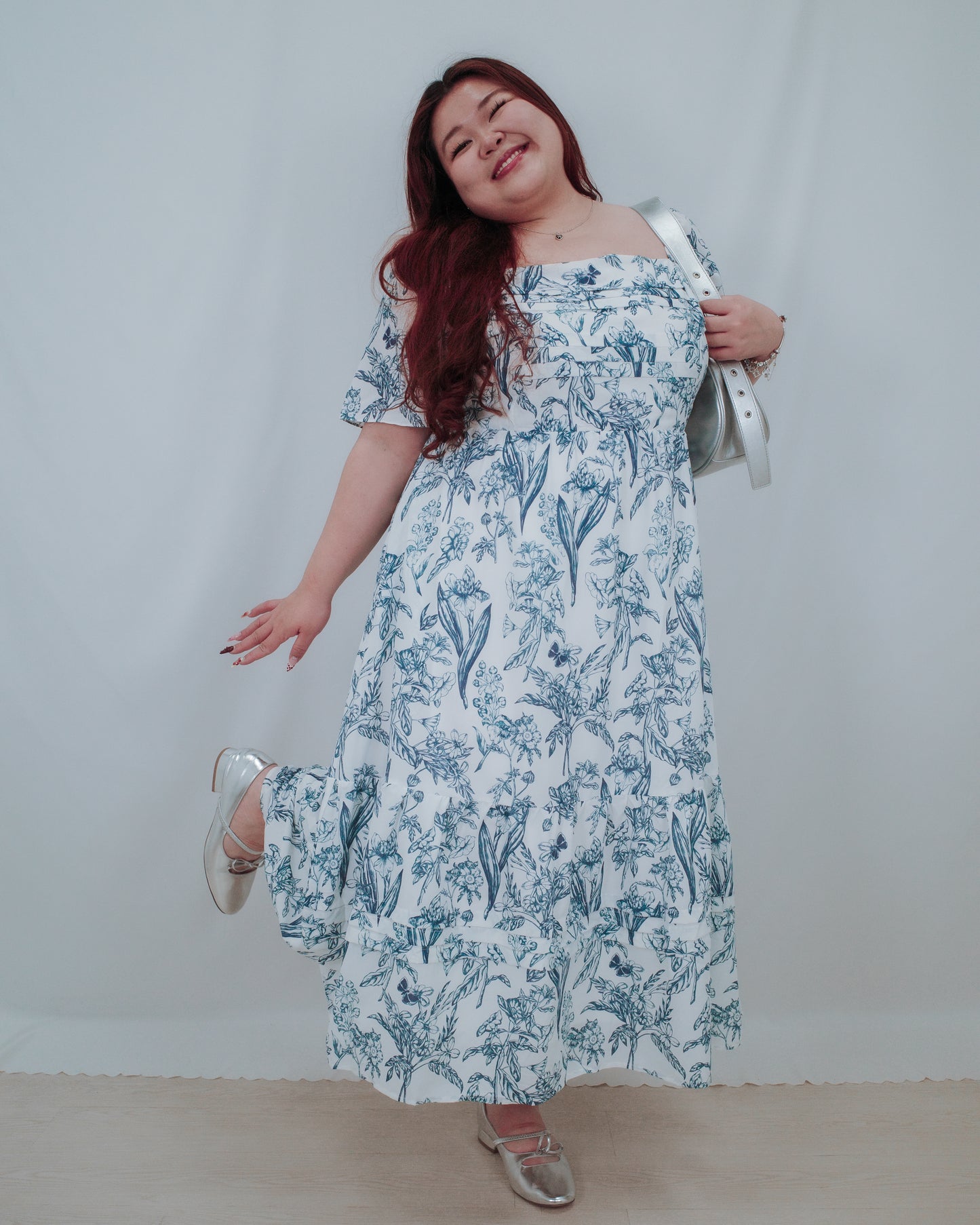 THE MAD THEORIES Elfee Pleated Porcelain Maxi Dress