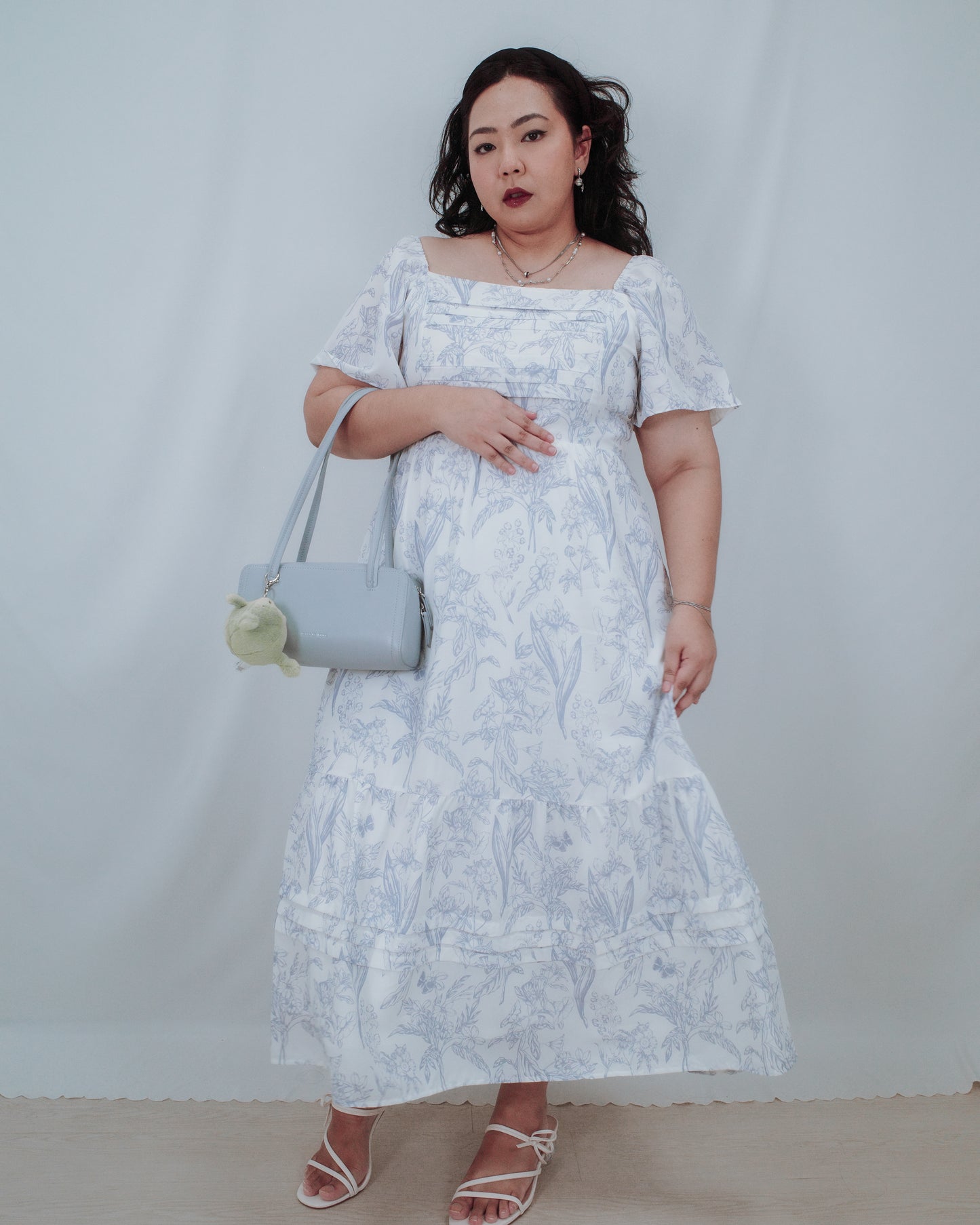 THE MAD THEORIES Elfee Pleated Porcelain Maxi Dress