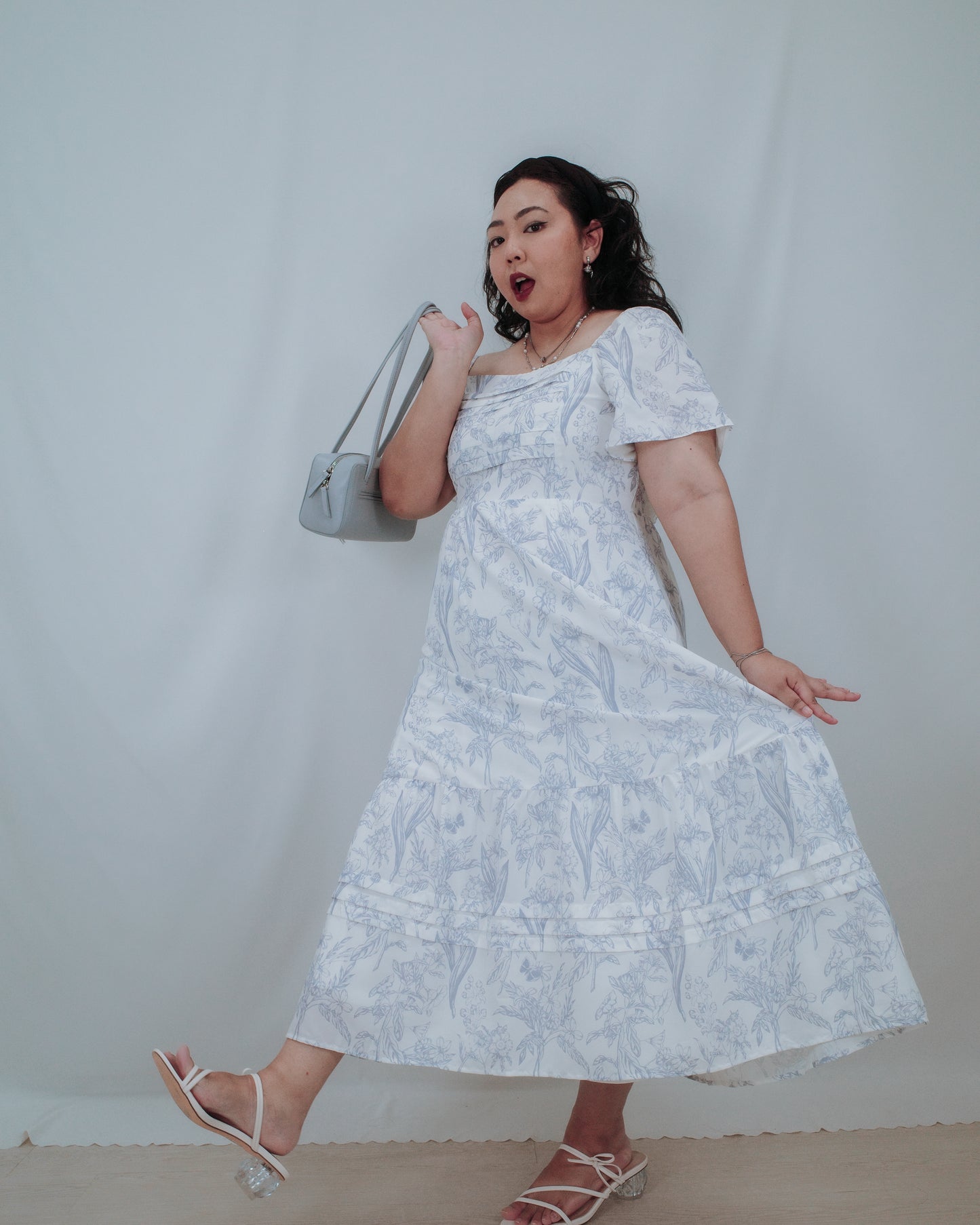 THE MAD THEORIES Elfee Pleated Porcelain Maxi Dress