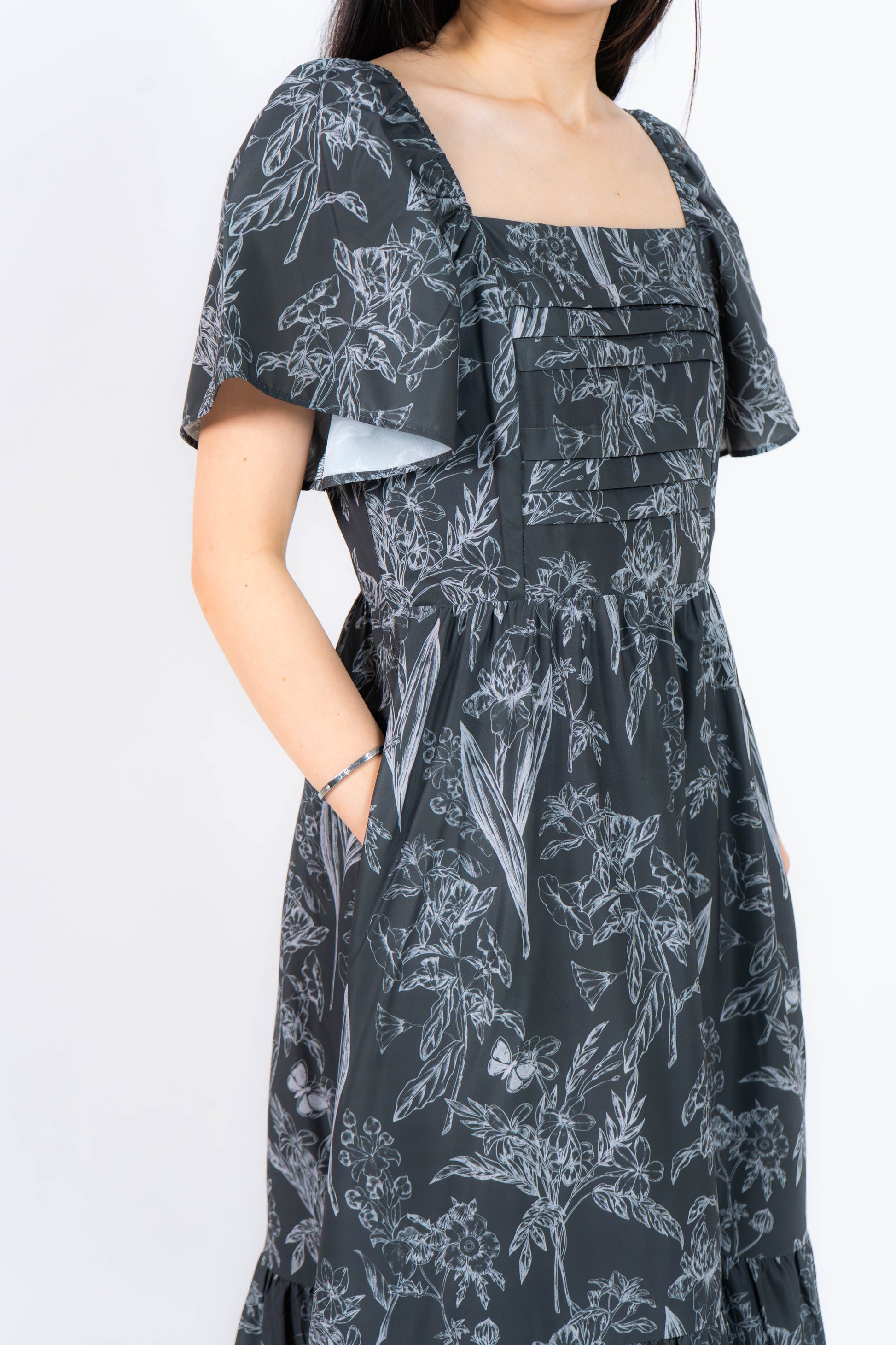 The Mad Theories Elfee 2.5 Pleated Porcelain Dress