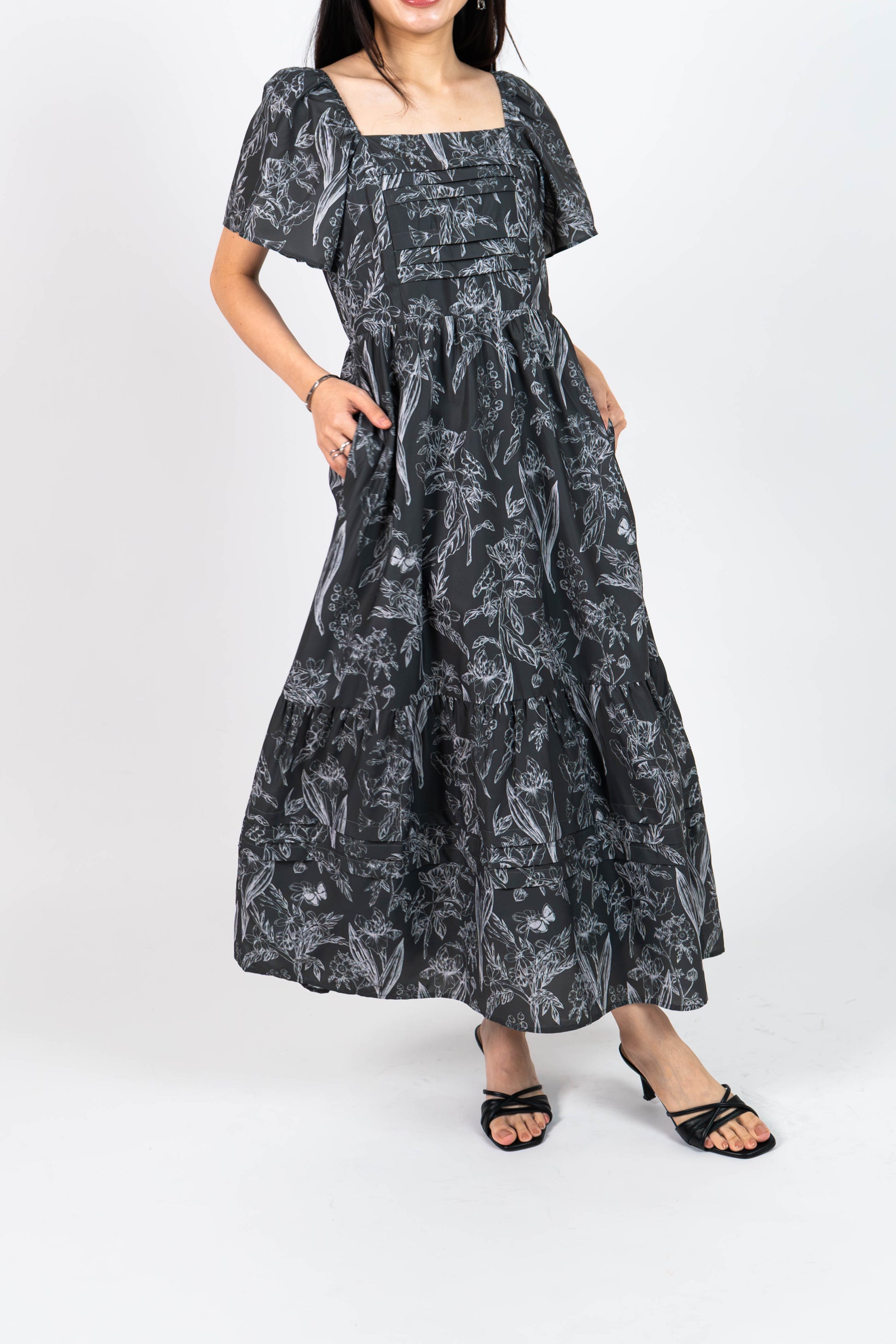 The Mad Theories Elfee 2.5 Pleated Porcelain Dress