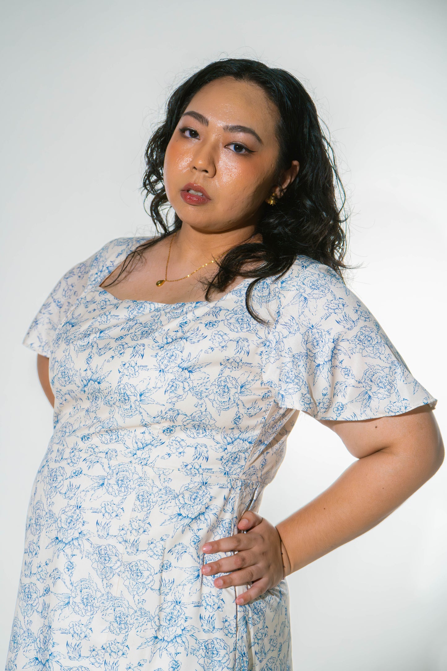 The Mad Theories Emmy Floral Tie Sleeved Dress