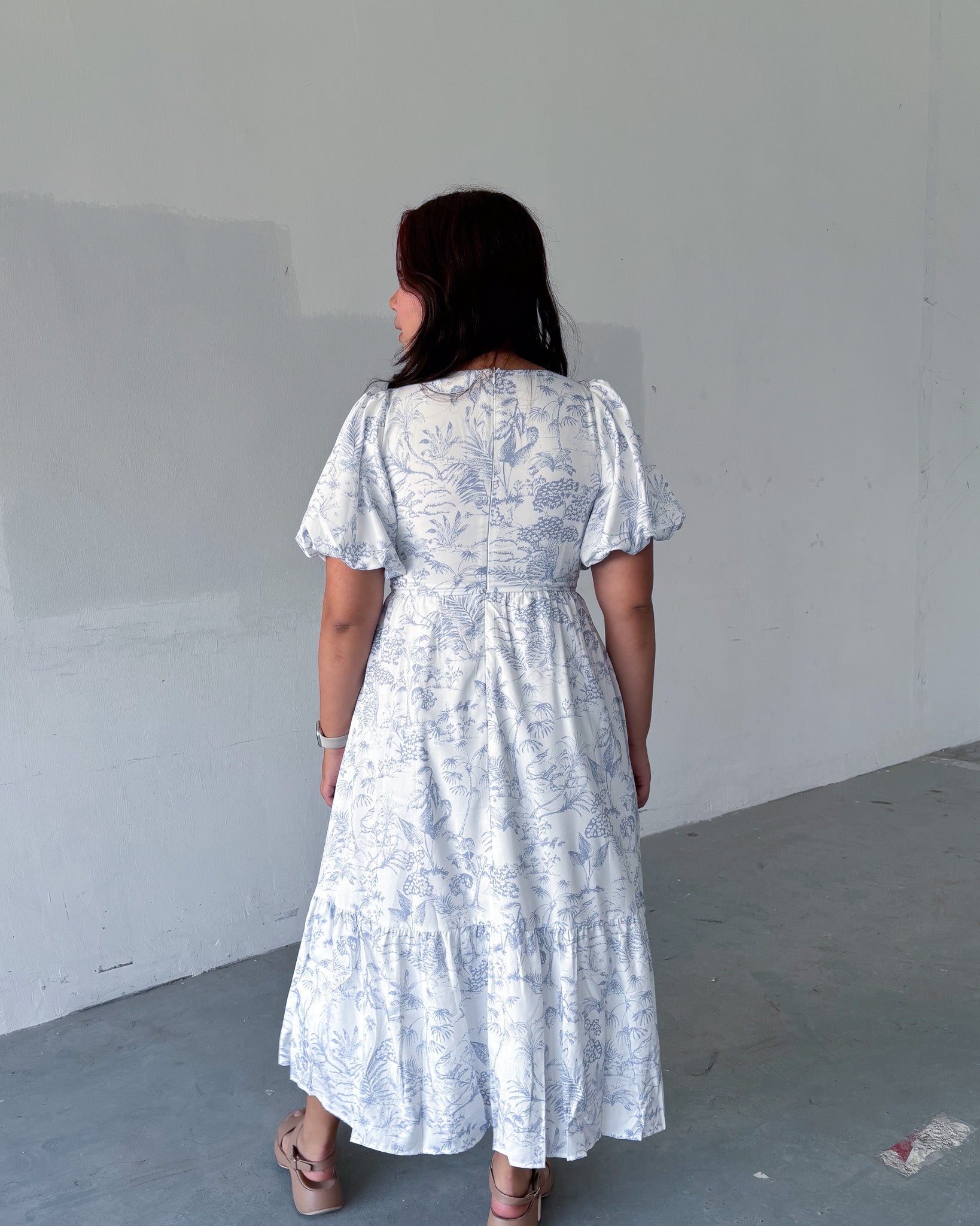 THE MAD THEORIES Indy Porcelain Midi-Dress (Blue, Green, Lilac)
