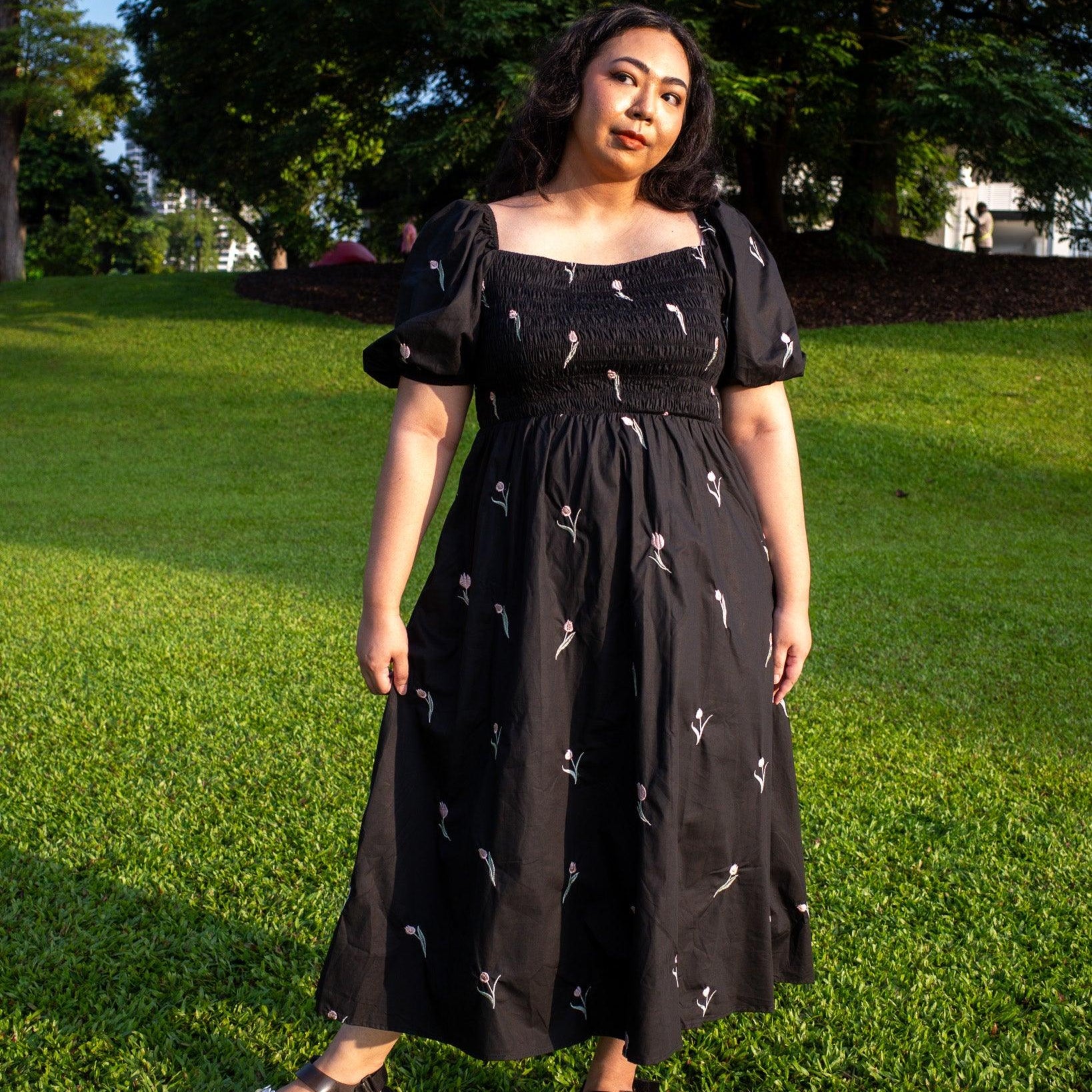 Georgia Embroidered Dress (Black & Cream) - TMTSG - www.themadtheories.com