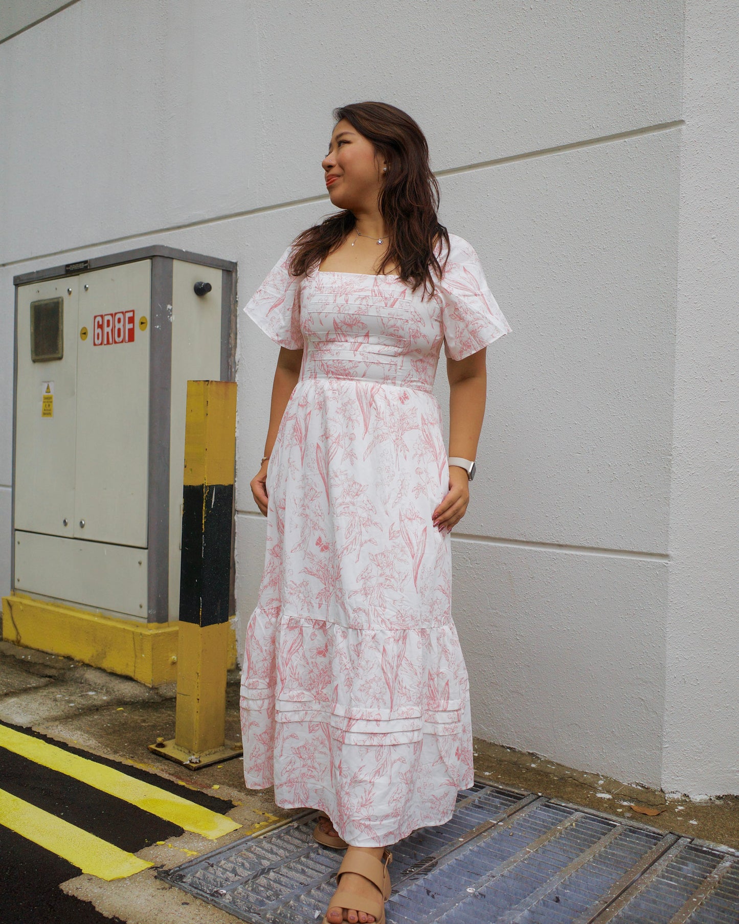 THE MAD THEORIES Elfee Pleated Porcelain Maxi Dress (Green (NEW), Navy Blue Floral, Pink Floral)
