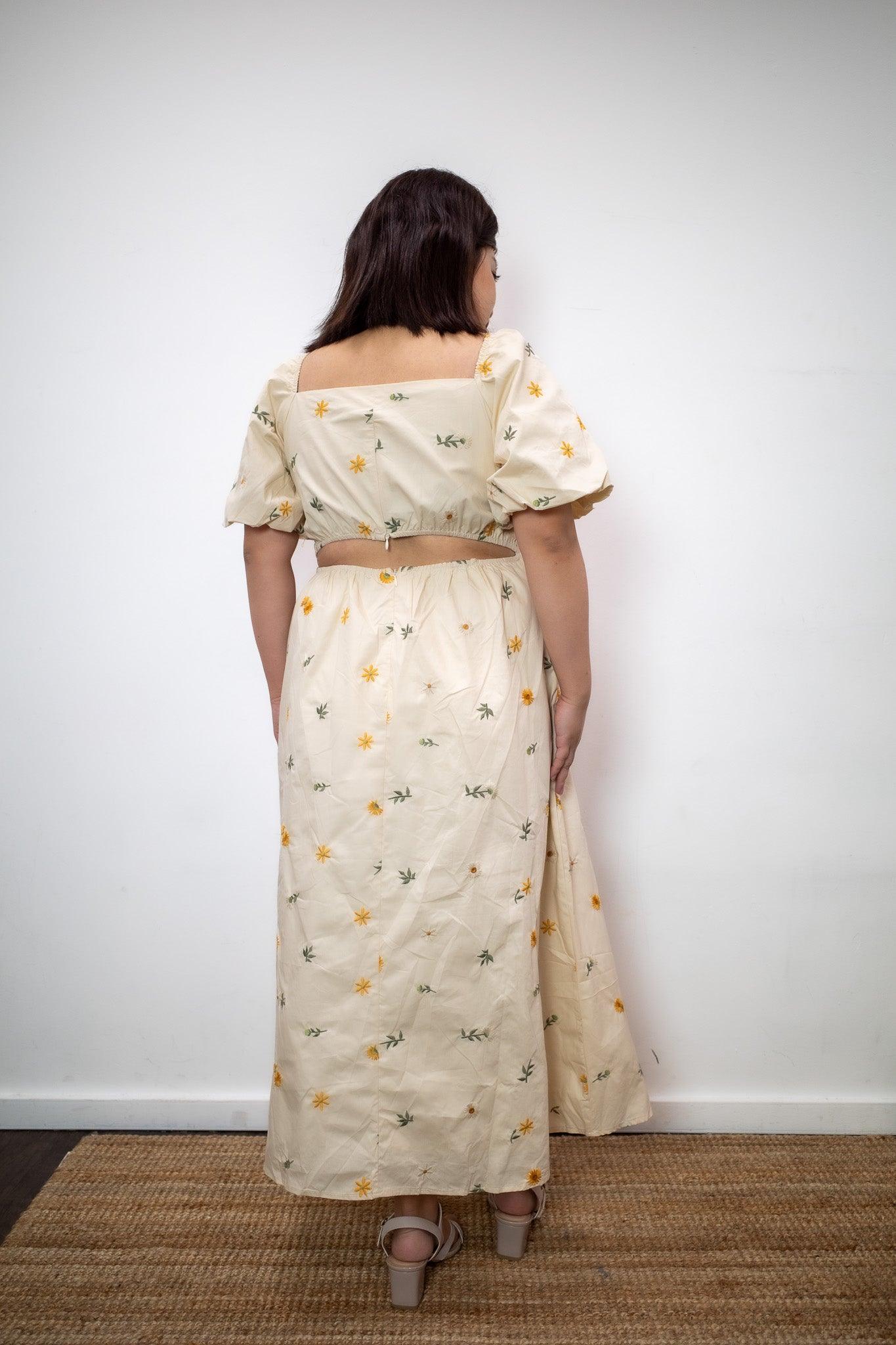 Anje Embroidered Back-cut Dress - TMTSG - www.themadtheories.com