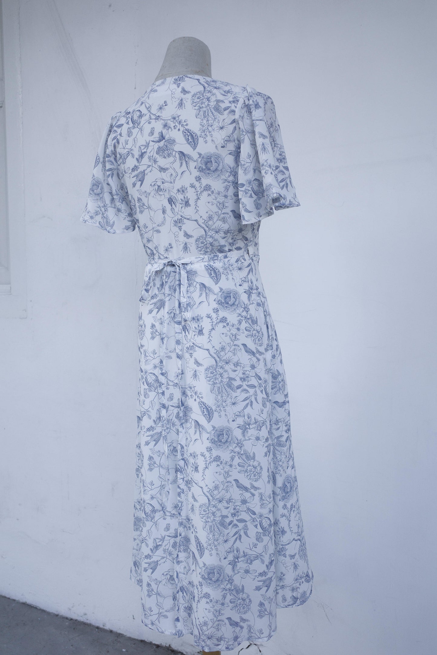 Callie Flutter Sleeve Wrap Dress - TMTSG - www.themadtheories.com